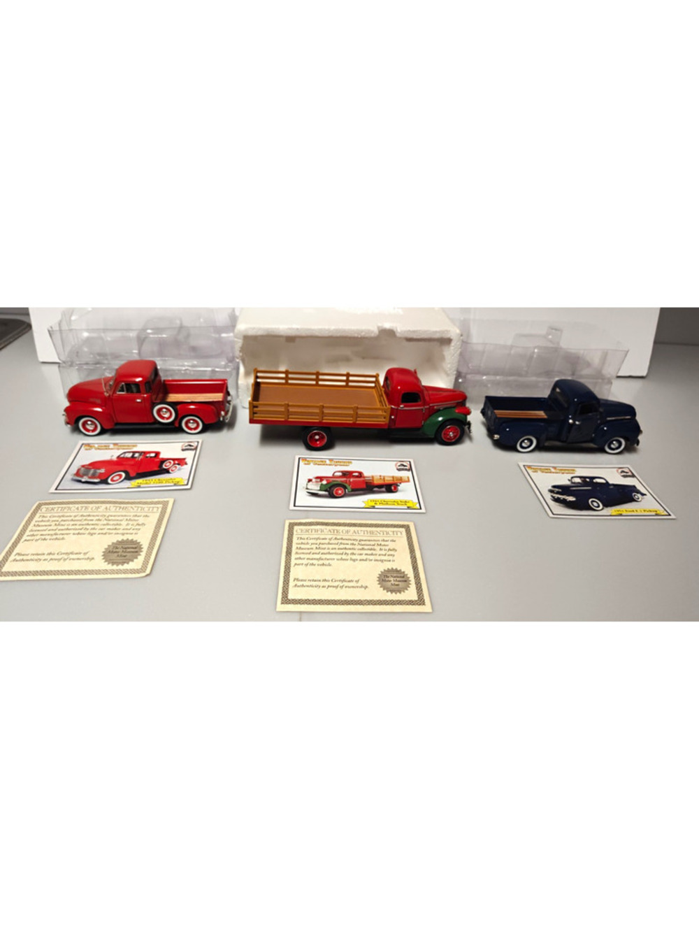 National Motor Museum Mint Vintage Trucks Lot 3 Chevy Ford 1951 1953 1941 1:32